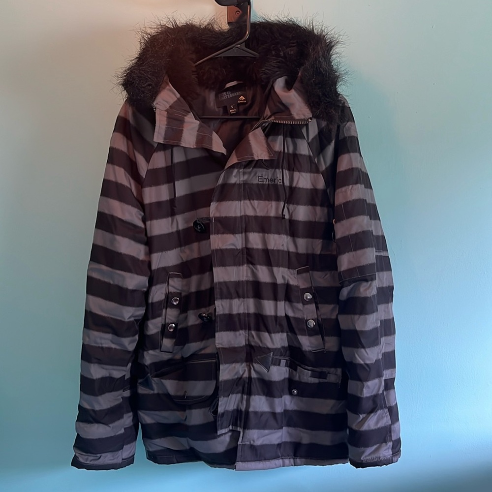 Vintage Emerica Black Striped Nomad Winter Jacket - Small